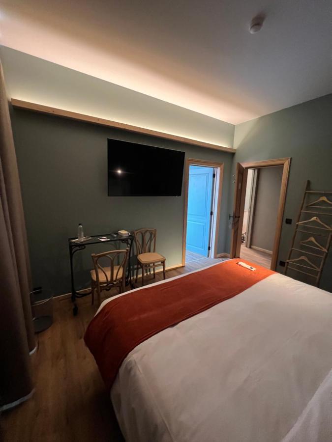 Hotel Maison Demelenne Отон Екстер'єр фото