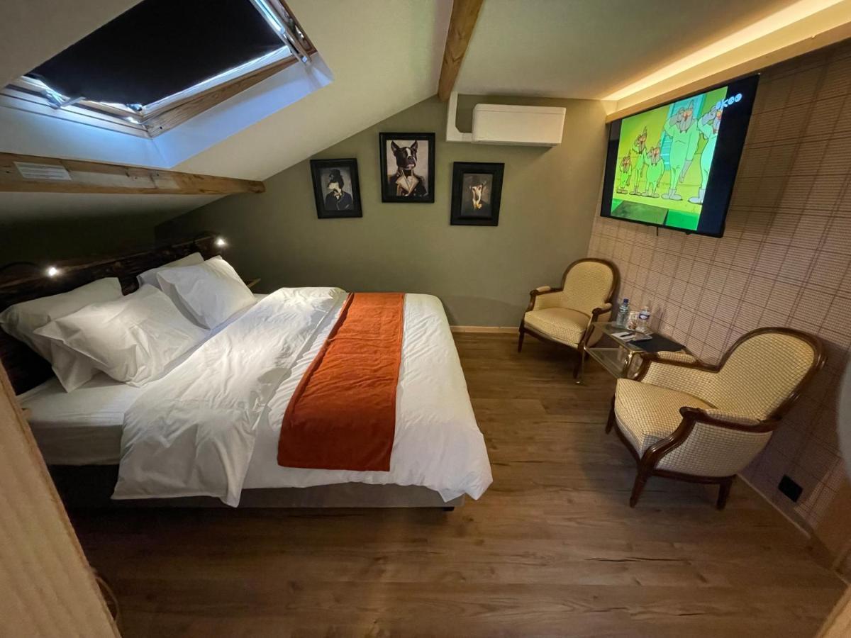 Hotel Maison Demelenne Отон Екстер'єр фото